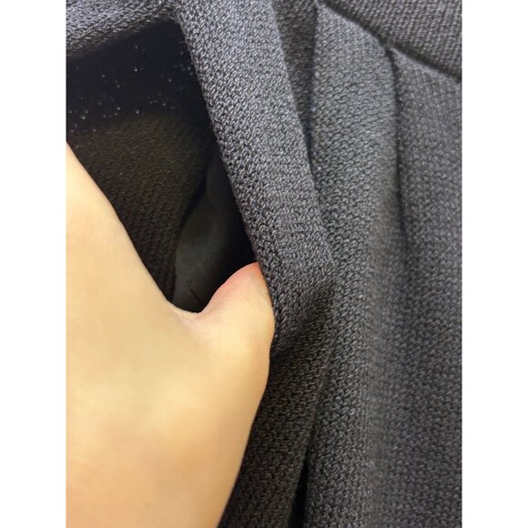 St. John Knit Black Pant & Jacket Suit Set Size 4/6 2p - Picture 12 of 13